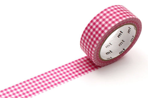 delicate checkered pink